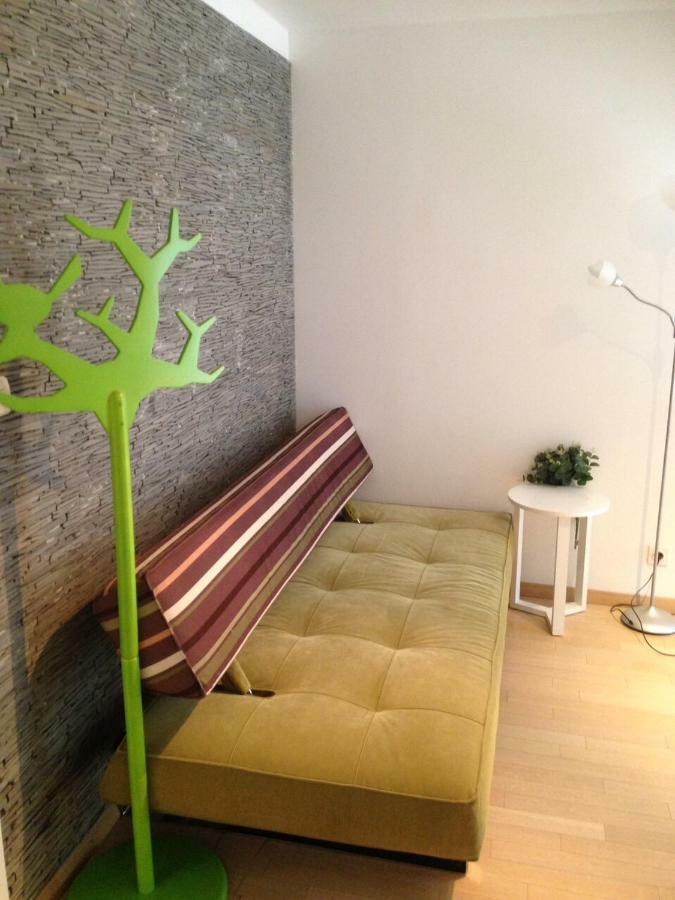 Apartments Kremenic Cres Bagian luar foto